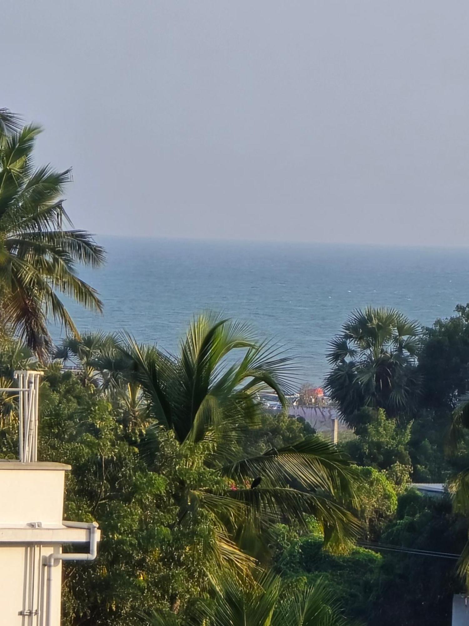 La Dreamy Residency Hotel Pondicherry Exterior foto